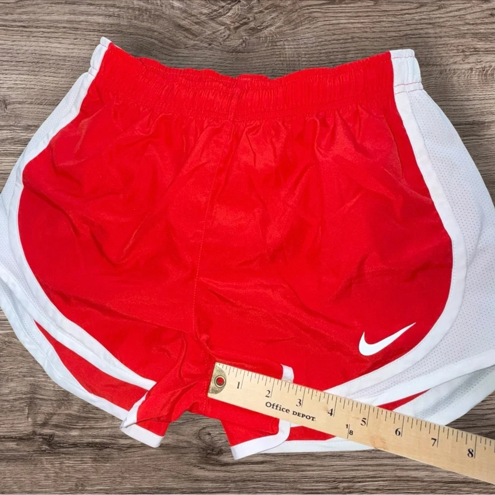 Nike Women’s Red &‎ Pink Athletic Running Shorts Duo
